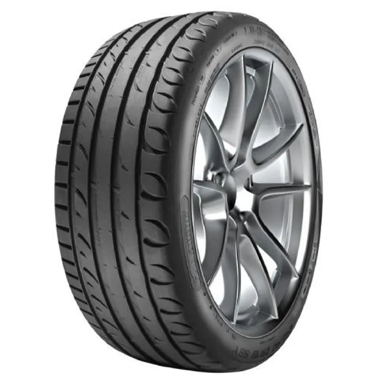 Taurus ULTRA HIGH PERFORMANCE 225/45 R17 94Y XL – Obrázok 2